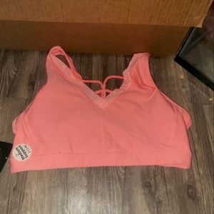 Avia 3x/22 medium support bra